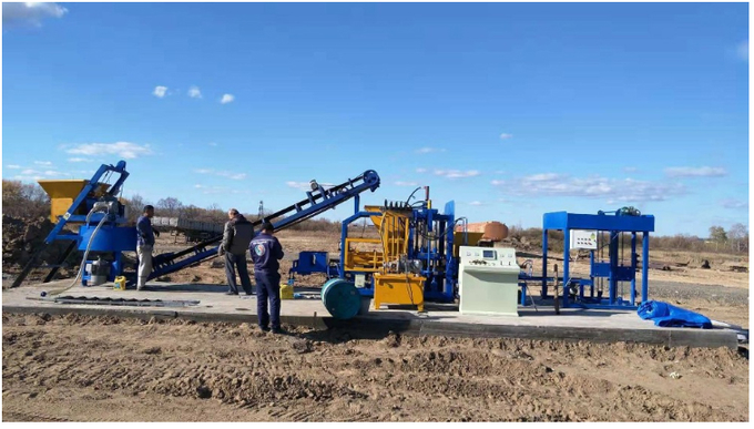 Bloque de la máquina AAC del bloque del cemento de la piedra de la arena de Halstec 6-15 que hace la instalación y la maquinaria 240*115*53m m 60000 ladrillos por el día 1